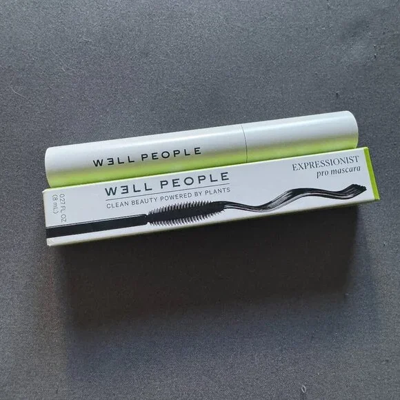 ⚡️ 3/$15 | NEW W3LL PEOPLE Expressionist Pro Mascara in Pro Black 8 ml - Picture 2 of 6